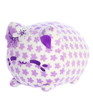 Load image into Gallery viewer, Plum Blossom Meowchi Plush 7&quot;
