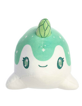 Load image into Gallery viewer, Crystal Emerald Nomwhal Plush 7&quot;
